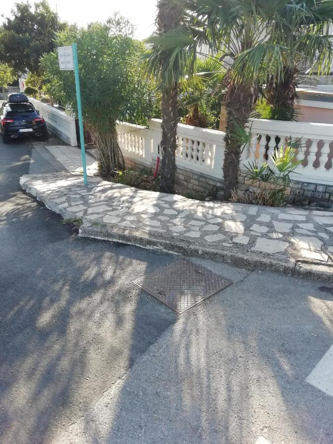 Near Beach - Apartment Butiga Rovinj Ngoại thất bức ảnh