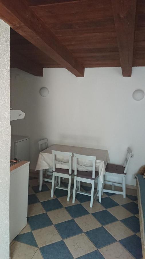Near Beach - Apartment Butiga Rovinj Ngoại thất bức ảnh